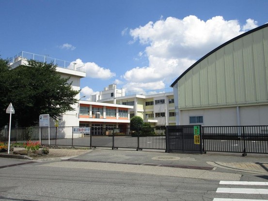 detached 埼玉県日高市大字下鹿山
地図を見る