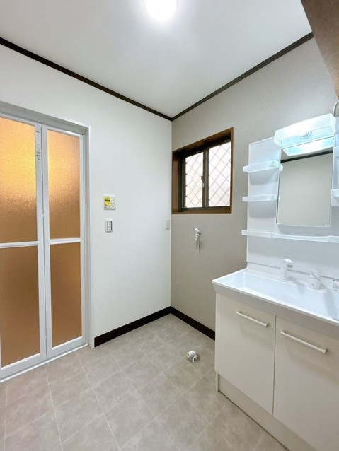 detached 宮城県柴田郡大河原町字新南48番地3 大河原町新南倉庫付事務所　102号室