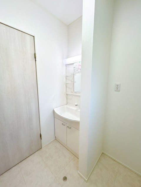 detached 宮城県柴田郡大河原町字新南48番地3 大河原町新南倉庫付事務所　102号室
