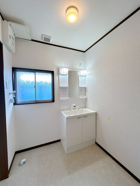 detached 宮城県柴田郡大河原町字新南48番地3 大河原町新南倉庫付事務所　102号室