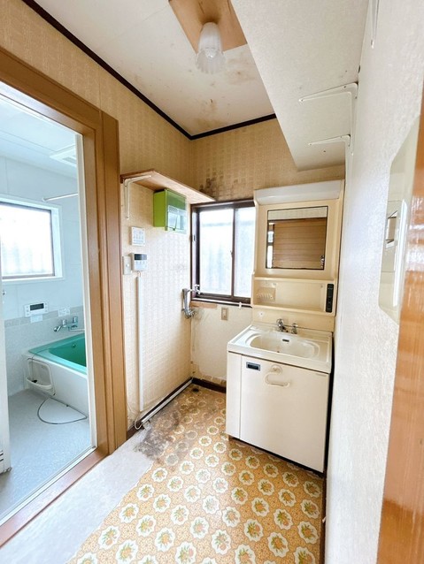 detached 宮城県柴田郡大河原町字新南48番地3 大河原町新南倉庫付事務所　102号室