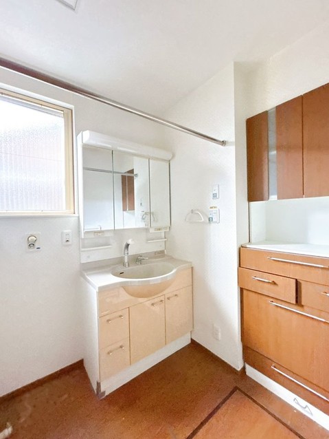 detached 宮城県柴田郡大河原町字新南48番地3 大河原町新南倉庫付事務所　102号室