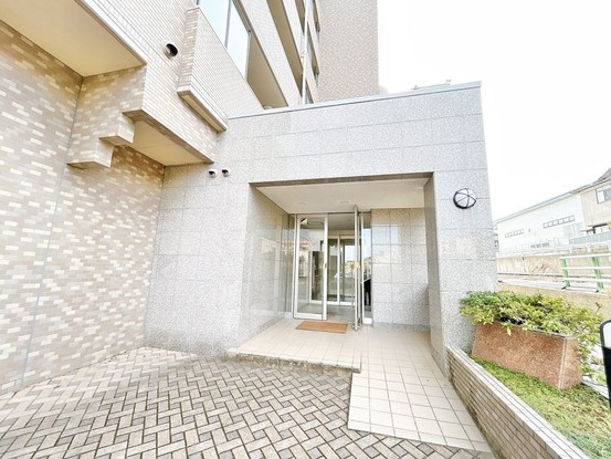 apartment 新潟県新潟市中央区小張木3丁目10-25