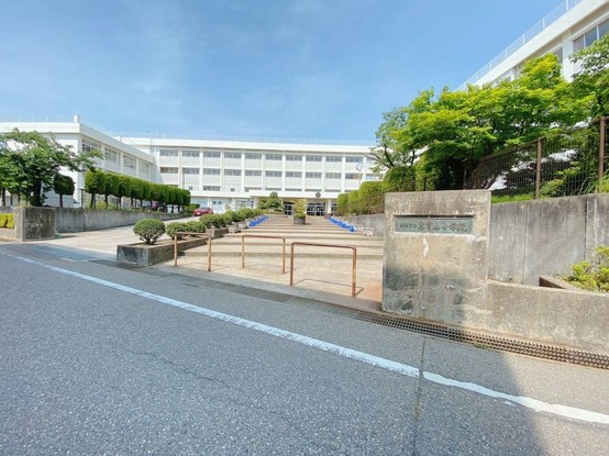 apartment 新潟県新潟市中央区小張木3丁目10-25