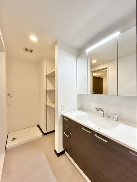 apartment 新潟県新潟市中央区小張木3丁目10-25