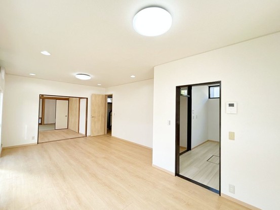 detached 埼玉県東松山市大字宮鼻1029-2 高坂貸店舗