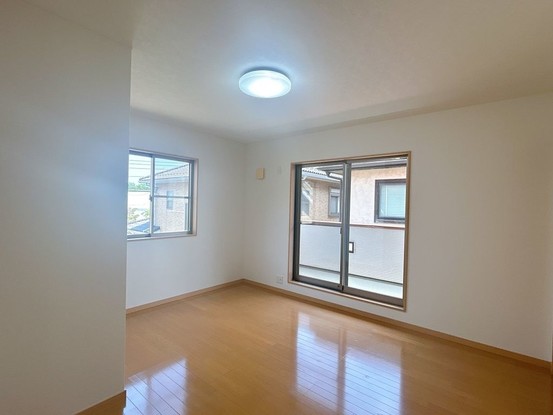 detached 埼玉県東松山市大字宮鼻1029-2 高坂貸店舗