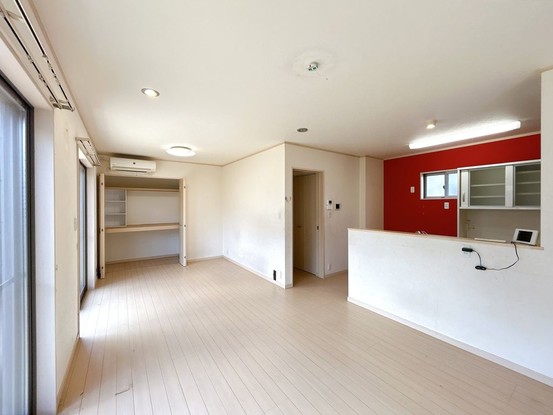 detached 埼玉県東松山市大字宮鼻1029-2 高坂貸店舗