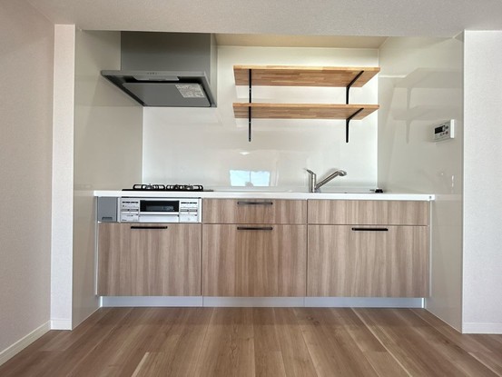 apartment 愛知県豊川市谷川町洞131 谷川町倉庫付事務所A 103号室