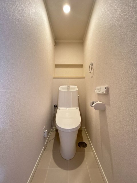 apartment 愛知県豊川市谷川町洞131 谷川町倉庫付事務所A 103号室