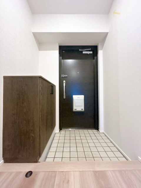 apartment 愛知県豊川市谷川町洞131 谷川町倉庫付事務所A 103号室