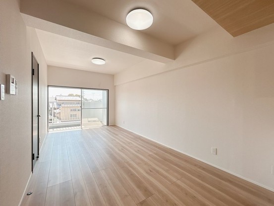 apartment 愛知県豊川市谷川町洞131 谷川町倉庫付事務所A 103号室