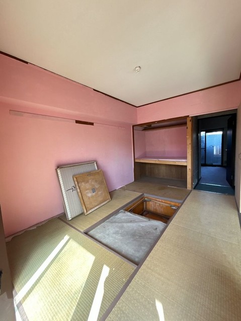 apartment 愛知県豊川市谷川町洞131 谷川町倉庫付事務所A 103号室