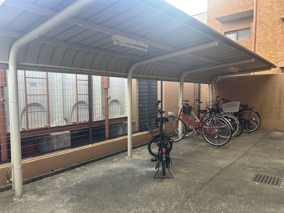 apartment 愛知県豊川市谷川町洞131 谷川町倉庫付事務所A 103号室