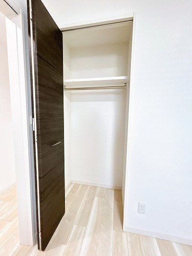 apartment 愛知県豊川市谷川町洞131 谷川町倉庫付事務所A 103号室