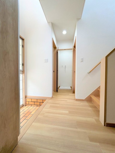 detached 兵庫県宝塚市泉町24-13 ジャルダン宝塚六番館 201号室