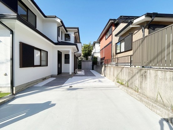 detached 兵庫県宝塚市泉町24-13 ジャルダン宝塚六番館 201号室