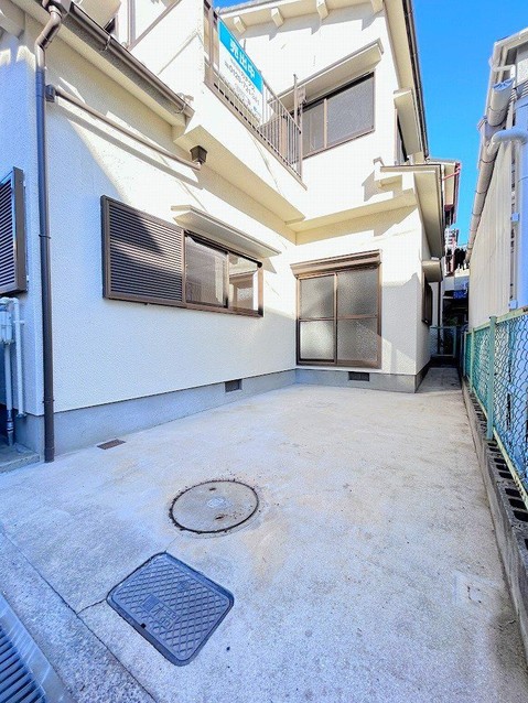 detached 兵庫県宝塚市泉町24-13 ジャルダン宝塚六番館 201号室