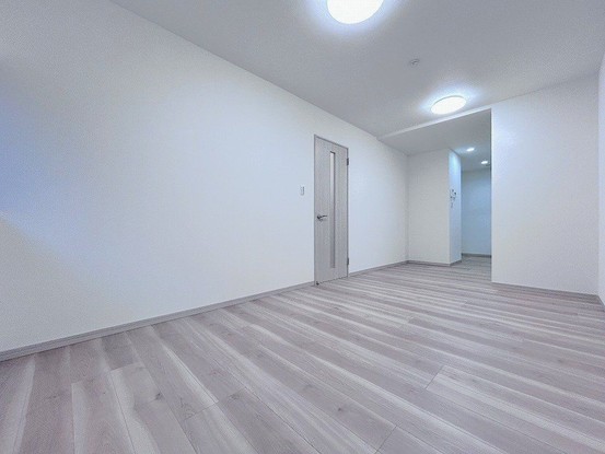 detached 兵庫県宝塚市泉町24-13 ジャルダン宝塚六番館 201号室