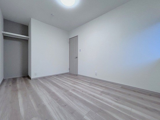 detached 兵庫県宝塚市泉町24-13 ジャルダン宝塚六番館 201号室