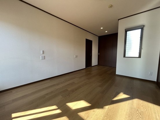 detached 兵庫県宝塚市泉町24-13 ジャルダン宝塚六番館 201号室