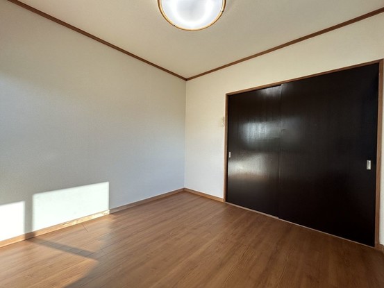 detached 兵庫県宝塚市泉町24-13 ジャルダン宝塚六番館 201号室