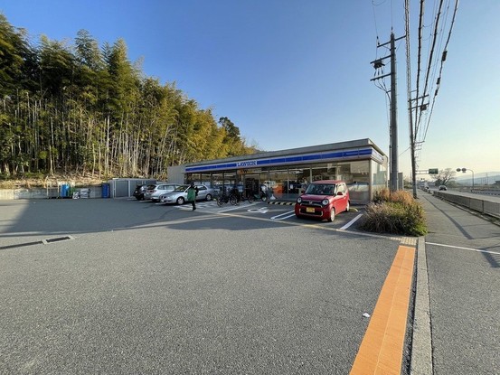 detached 兵庫県宝塚市泉町24-13 ジャルダン宝塚六番館 201号室