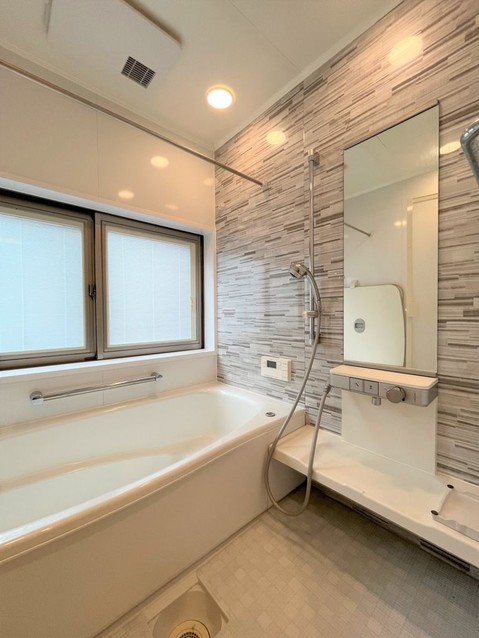 detached 兵庫県宝塚市泉町24-13 ジャルダン宝塚六番館 201号室