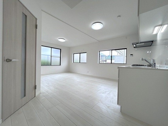 detached 兵庫県宝塚市泉町24-13 ジャルダン宝塚六番館 201号室