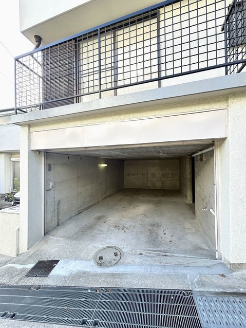 detached 兵庫県宝塚市泉町24-13 ジャルダン宝塚六番館 201号室