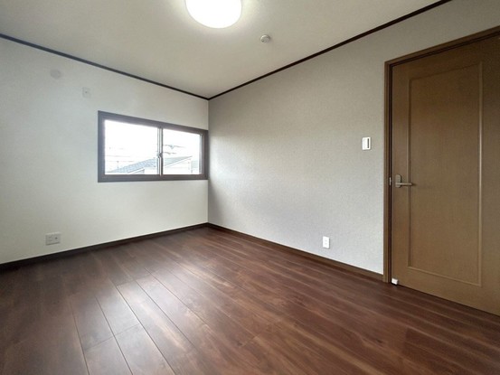 detached 兵庫県宝塚市泉町24-13 ジャルダン宝塚六番館 201号室