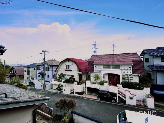 detached 兵庫県宝塚市泉町24-13 ジャルダン宝塚六番館 201号室