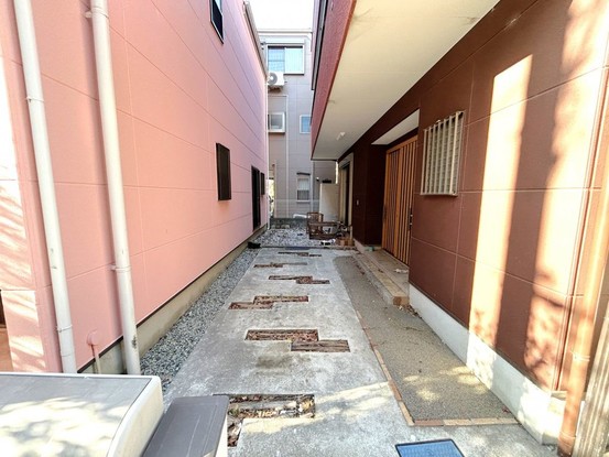 apartment 兵庫県宝塚市泉町24-13 ジャルダン宝塚六番館 201号室