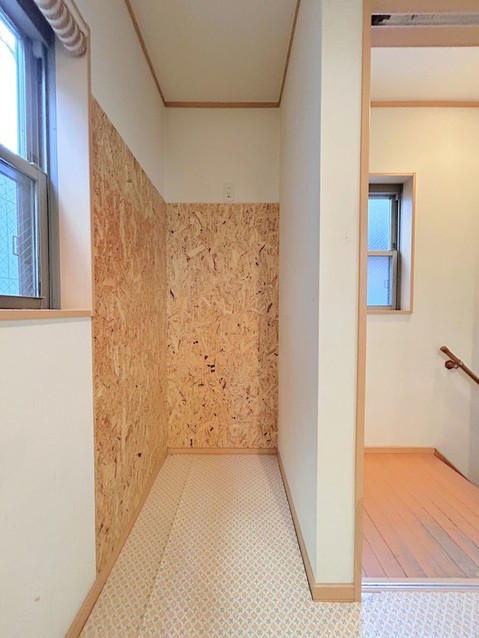 apartment 兵庫県宝塚市泉町24-13 ジャルダン宝塚六番館 201号室