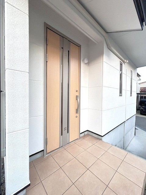 detached 兵庫県宝塚市泉町24-13 ジャルダン宝塚六番館 201号室