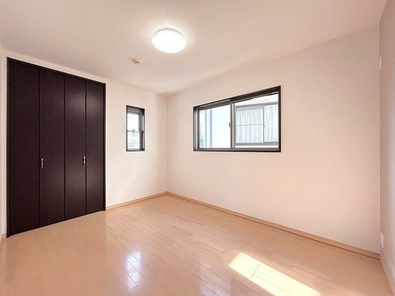 detached 兵庫県宝塚市泉町24-13 ジャルダン宝塚六番館 201号室