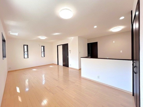 detached 兵庫県宝塚市泉町24-13 ジャルダン宝塚六番館 201号室