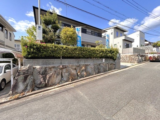 detached 兵庫県宝塚市泉町24-13 ジャルダン宝塚六番館 201号室