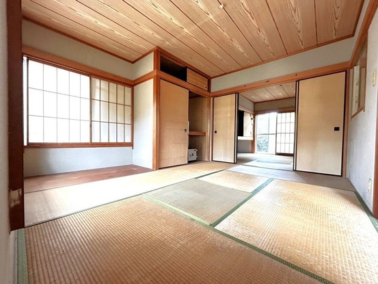 detached 兵庫県宝塚市泉町24-13 ジャルダン宝塚六番館 201号室