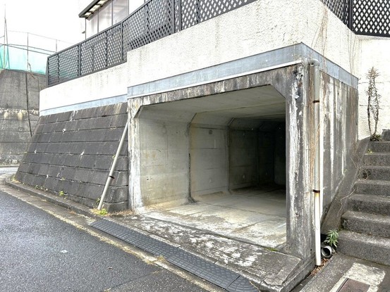 detached 兵庫県宝塚市泉町24-13 ジャルダン宝塚六番館 201号室