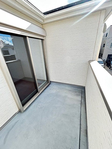 detached 兵庫県宝塚市泉町24-13 ジャルダン宝塚六番館 201号室