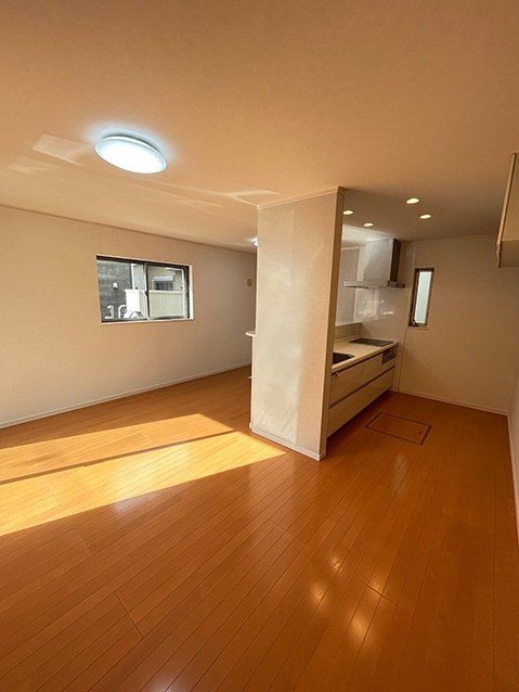 detached 兵庫県宝塚市泉町24-13 ジャルダン宝塚六番館 201号室