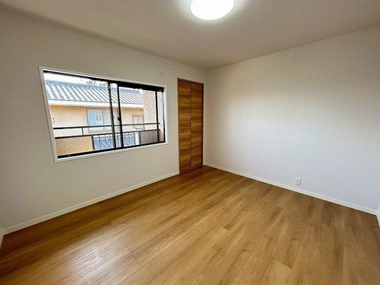detached 兵庫県宝塚市泉町24-13 ジャルダン宝塚六番館 201号室