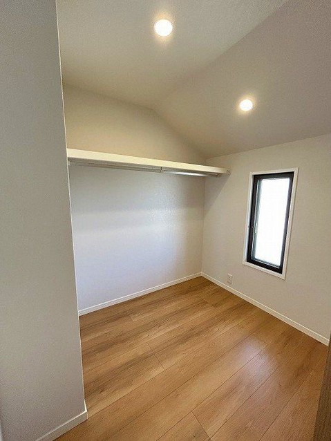 detached 兵庫県宝塚市泉町24-13 ジャルダン宝塚六番館 201号室