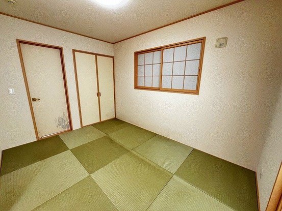 detached 兵庫県宝塚市泉町24-13 ジャルダン宝塚六番館 201号室