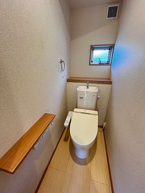 detached 兵庫県宝塚市泉町24-13 ジャルダン宝塚六番館 201号室