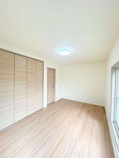 detached 兵庫県宝塚市泉町24-13 ジャルダン宝塚六番館 201号室