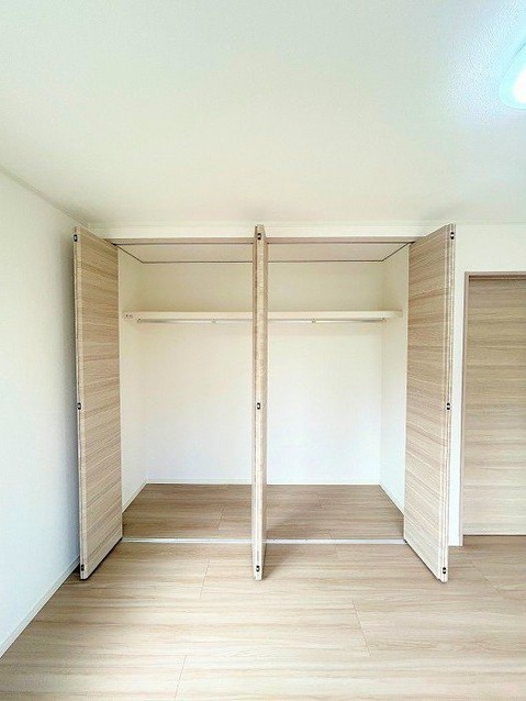 detached 兵庫県宝塚市泉町24-13 ジャルダン宝塚六番館 201号室
