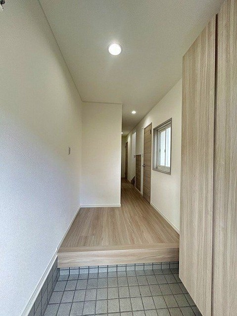 detached 兵庫県宝塚市泉町24-13 ジャルダン宝塚六番館 201号室