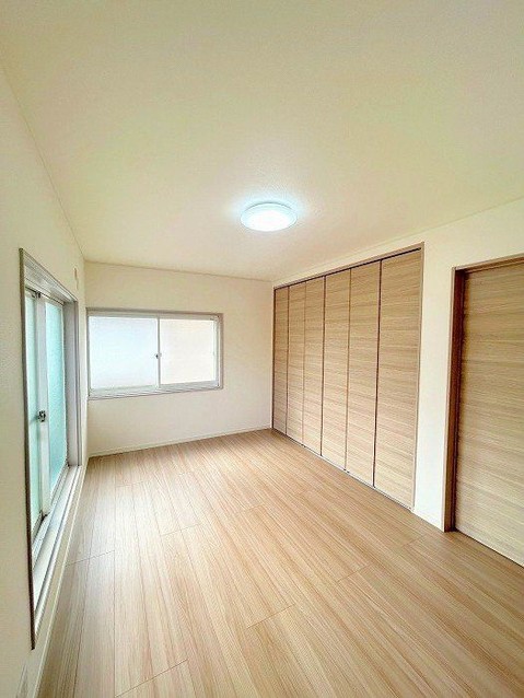 detached 兵庫県宝塚市泉町24-13 ジャルダン宝塚六番館 201号室